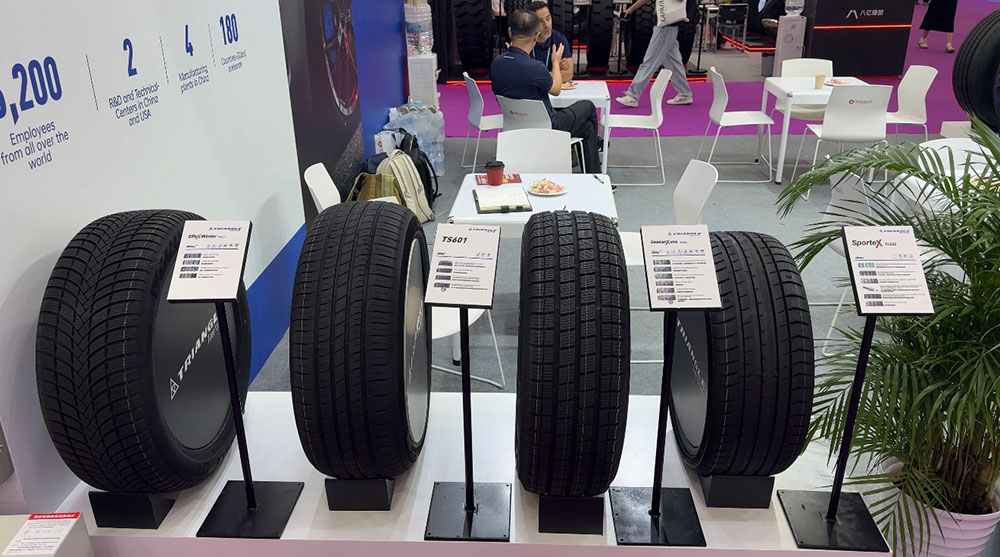 1762152875324845.jpg 4.jpg